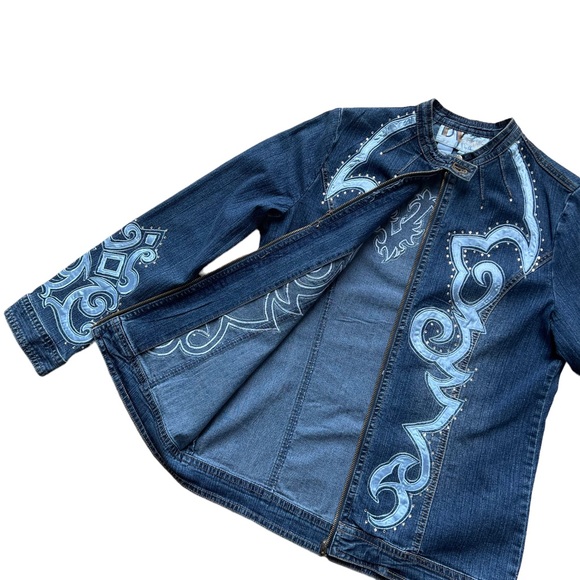 Vintage Denim Jacket Embroidered - Picture 8 of 11